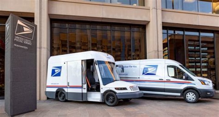 What mail carrier does Vans use?